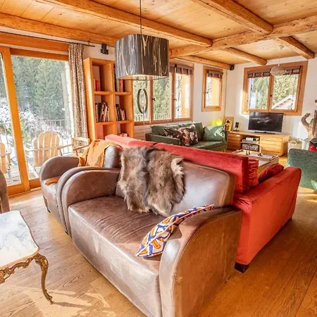 Le Cairn - Unique Ski-in Ski-out Location! * Meribel