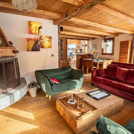 Le Cairn - Unique Ski-in Ski-out Location! *
