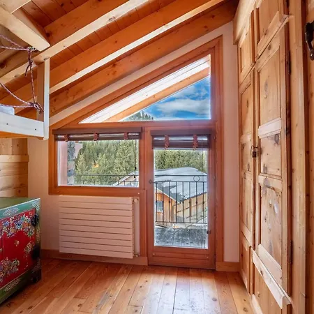 Le Cairn - Unique Ski-in Ski-out Location! *