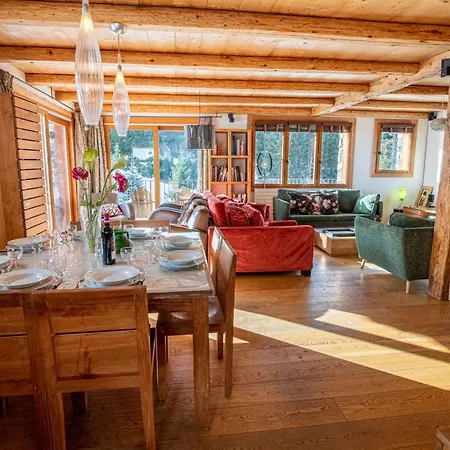 Le Cairn - Unique Ski-in Ski-out Location! Outside Hot Tube Meribel